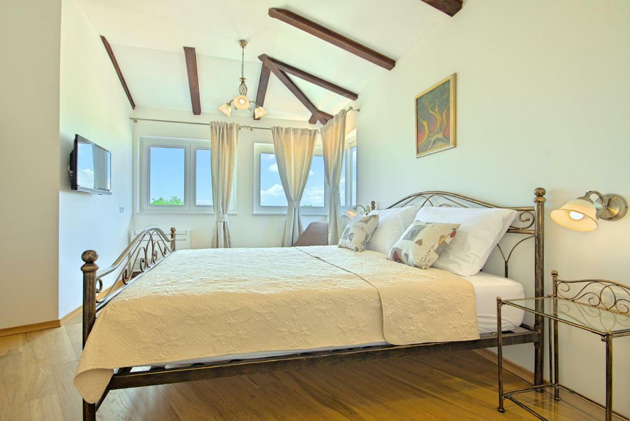Villa Vespera Rosini Εξωτερικό φωτογραφία