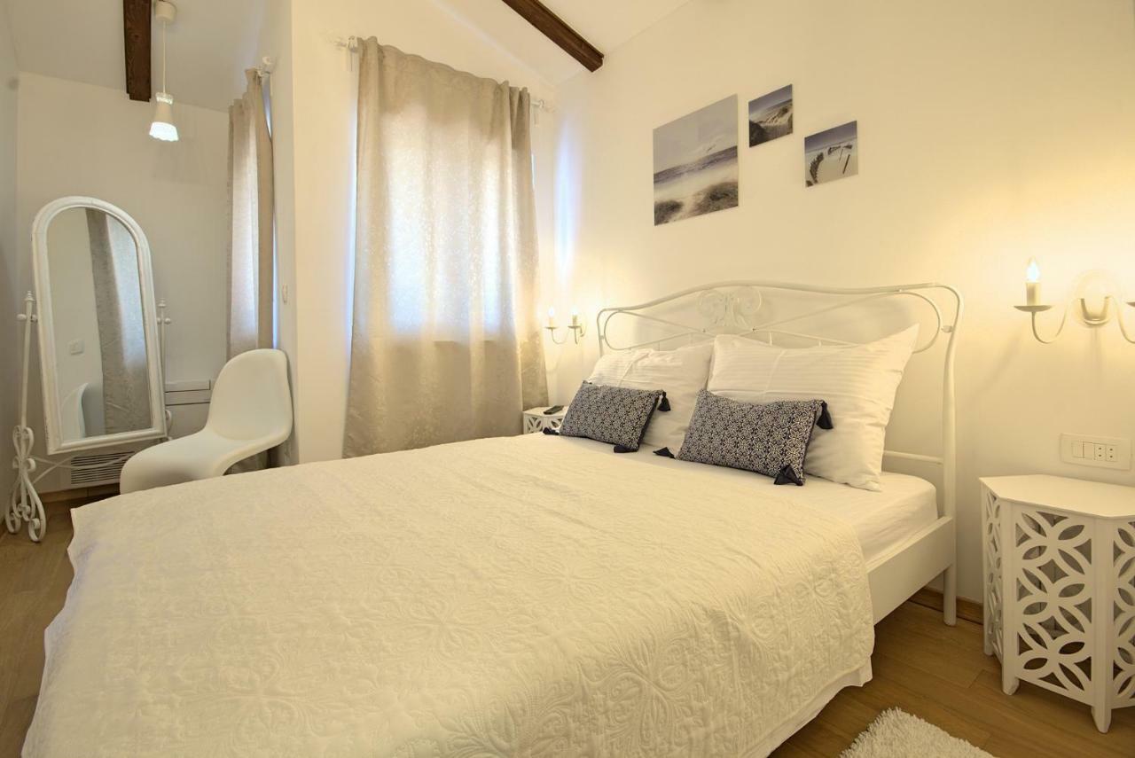 Villa Vespera Rosini Εξωτερικό φωτογραφία